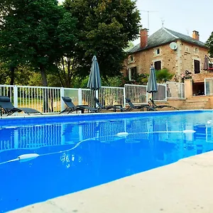 La Biche Au Bois Piscine Chauffee Jacuzzi Vakantiehuis